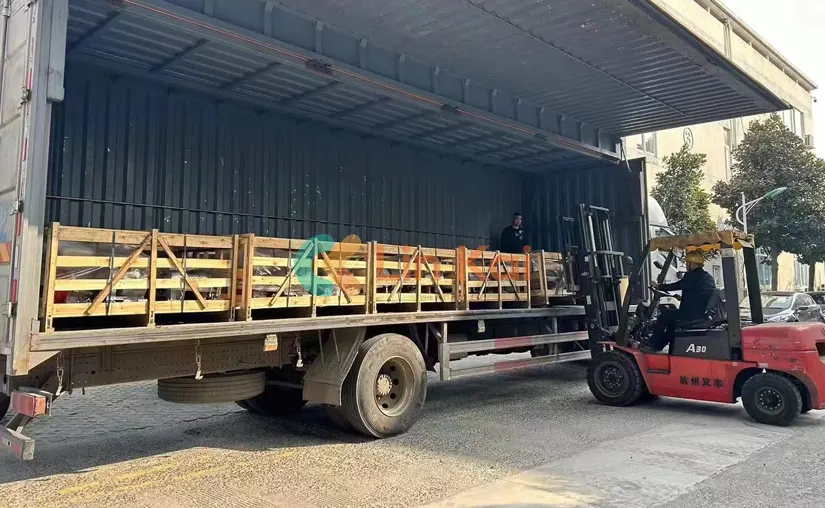 Lingkai exportă troliu cu tambur dublu în Indonezia